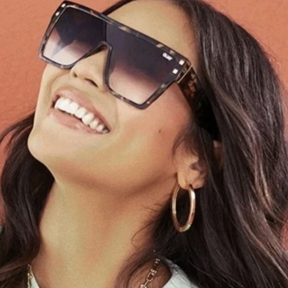Quay Maxed Out Square Stud Detail Sunglasses in Faded Camo, Excellent Pre-Loved